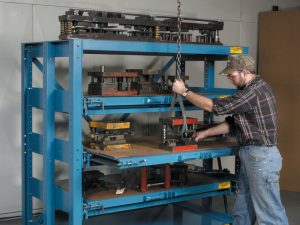 glide-out-w-crane glide-out-w-crane